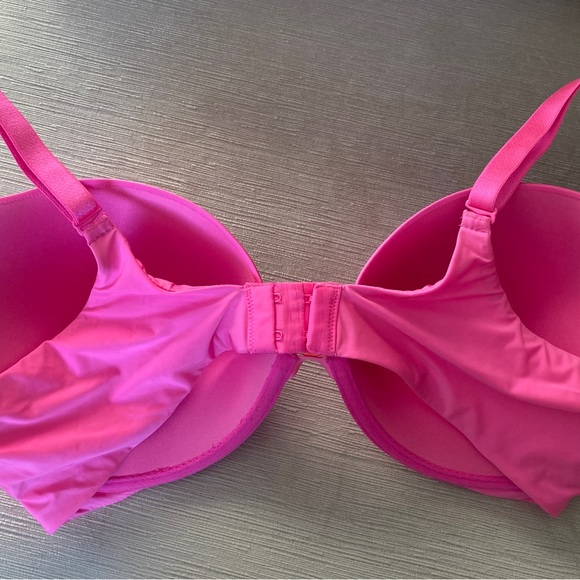 38D Victoria’s Secret underwire hot pink push up bra w lace on sides - Picture 6 of 8